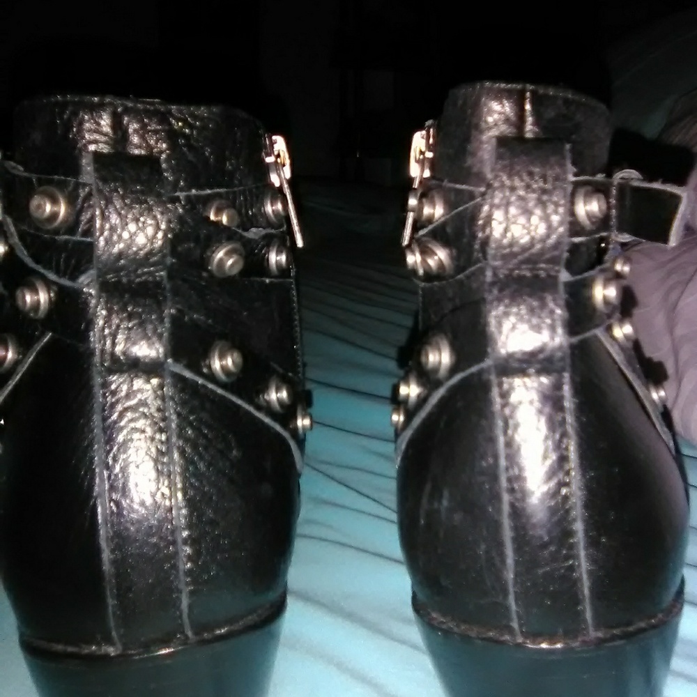 Booties - Picture 5 of 6
